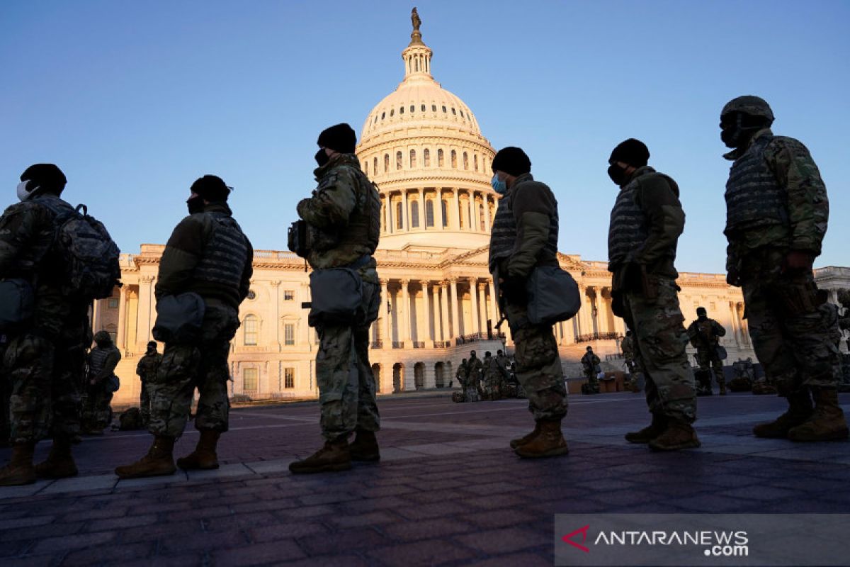 Tentara Amerika berjaga 24 jam di Capitol setelah pengepungan