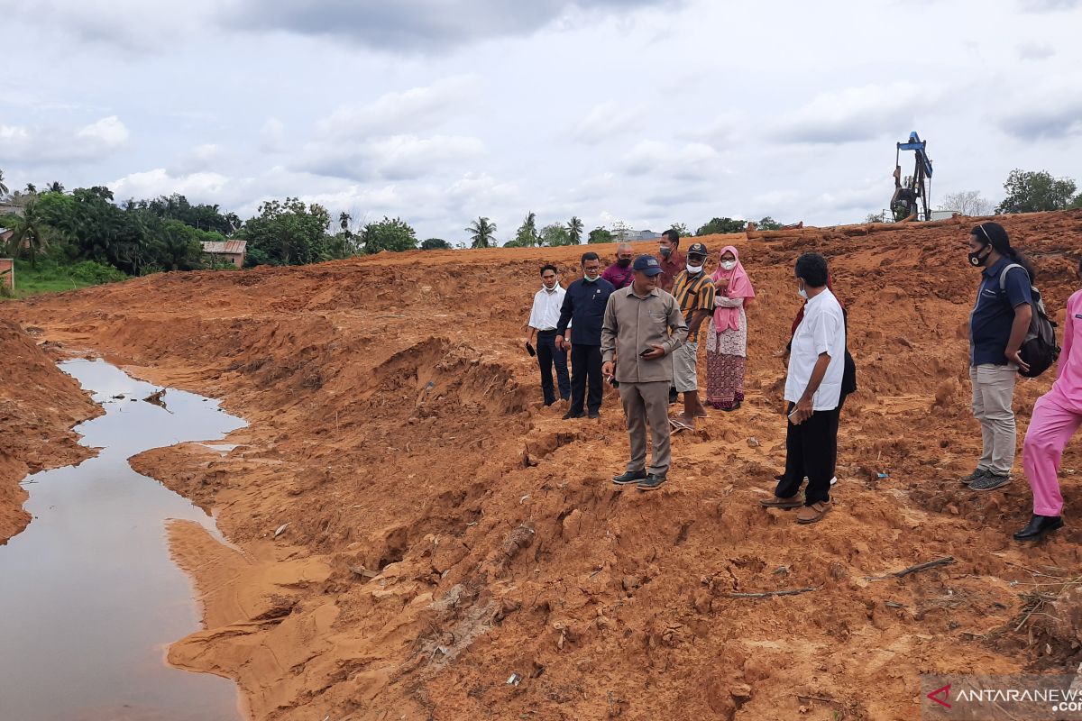 DPRD Kota Jambi meminta penimbun aliran sungai kembalikan fungsi sungai