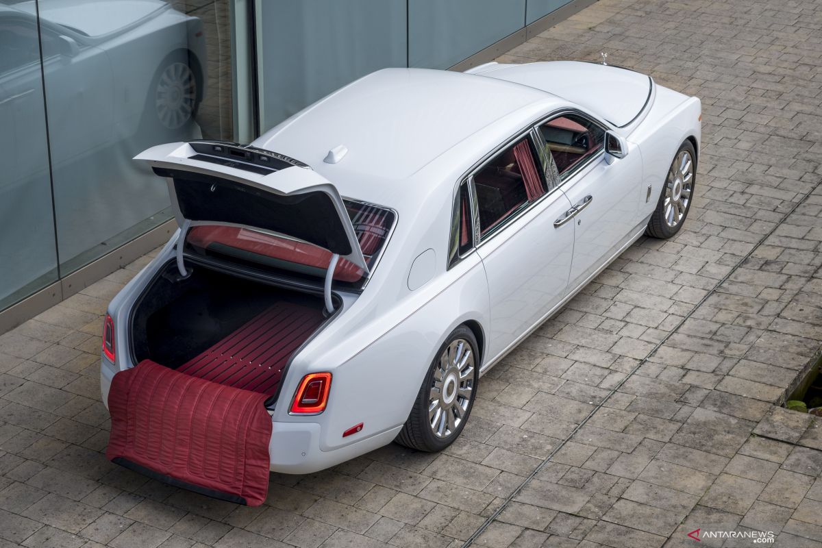 Desain dan "bespoke" terbaik Rolls-Royce sepanjang 2020