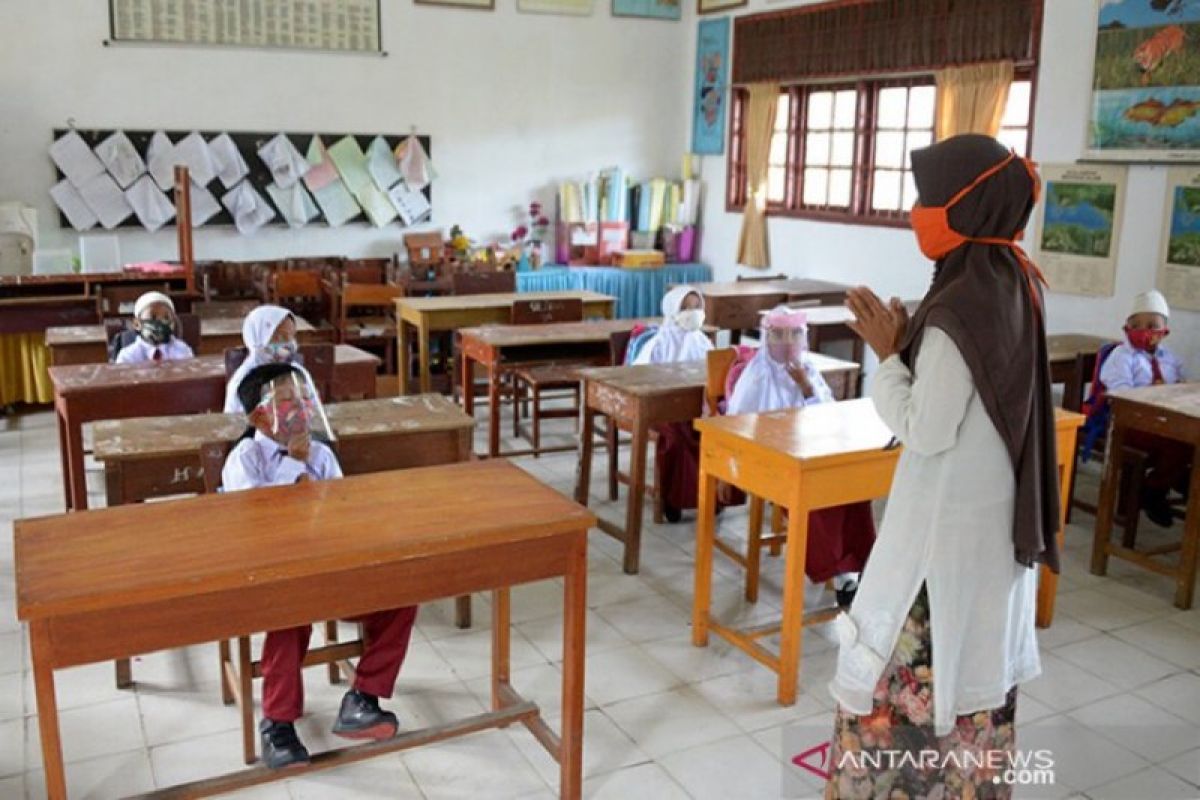 Jumat, ribuan pelajar di Aceh Timur mulai belajar tatap muka