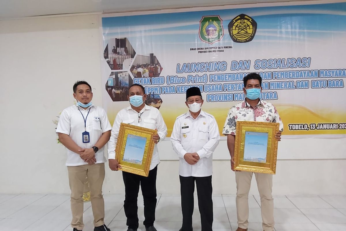 Gubernur Malut luncurkan program pemberdayaan masyarakat di usaha pertambangan