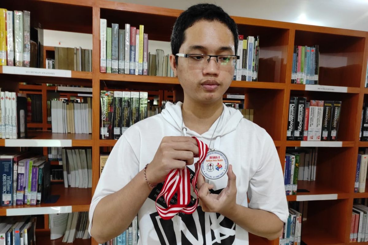 Lima Mahasiswa Unusa raih juara tingkat nasional