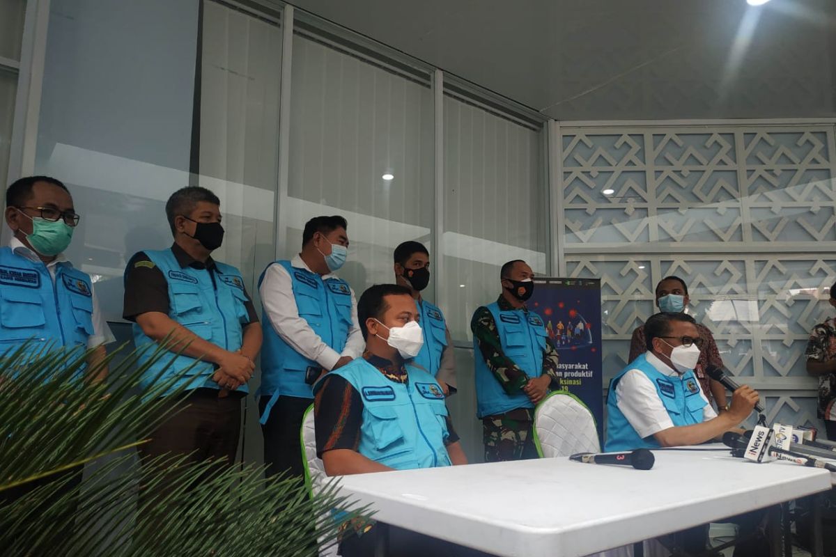 Gubernur Sulsel Nurdin Abdullah batal disuntik vaksin COVID-19