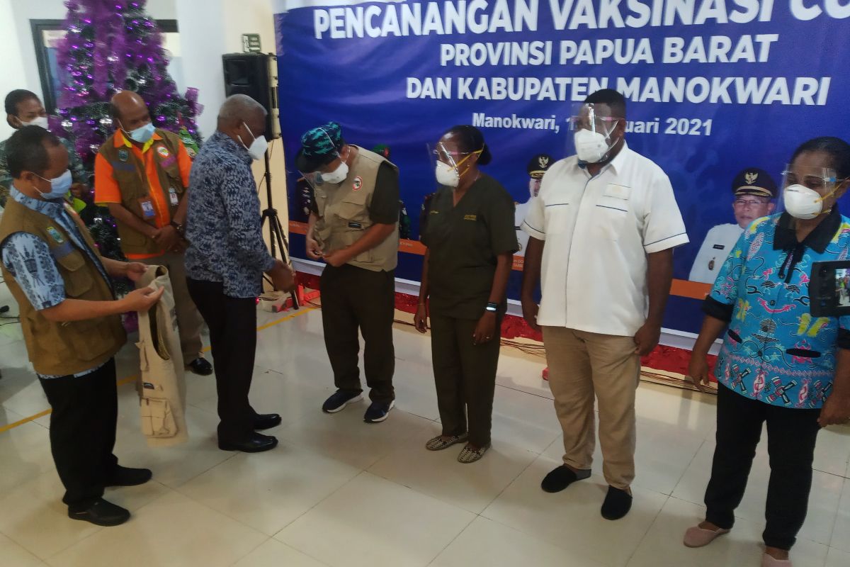 10.720 dosis vaksin COVID-19 tambahan untuk Papua Barat dikirim Februari