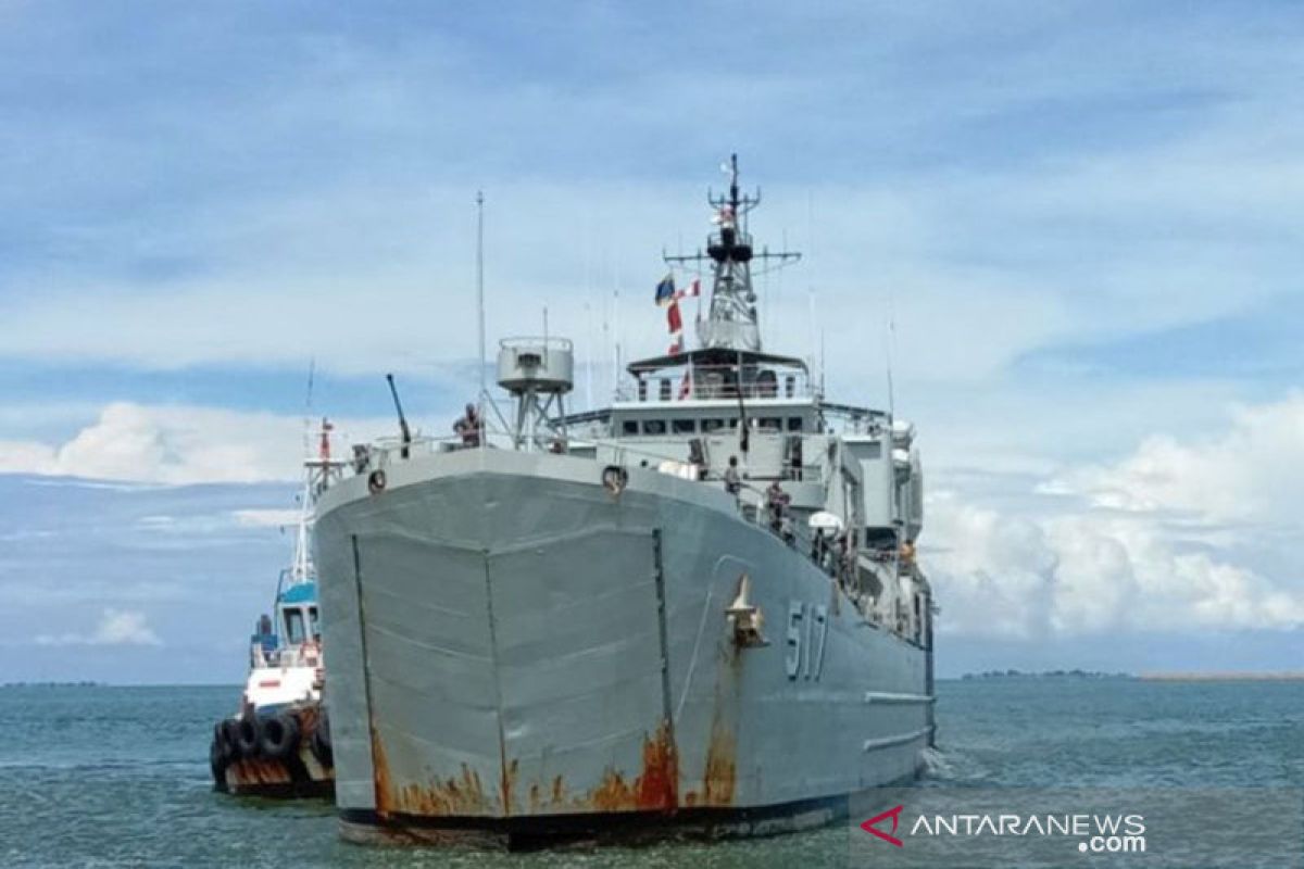 Lantamal VI kerahkan KRI Teluk Ende ke Sulbar