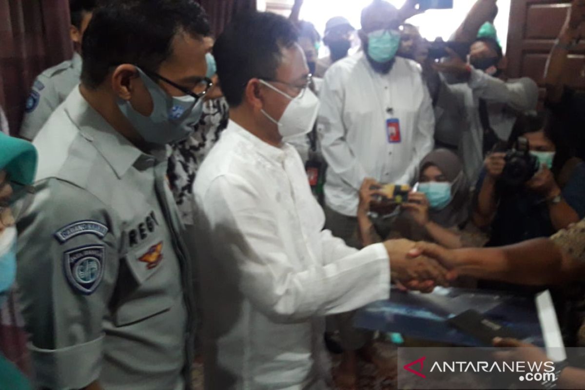 Orang tua korban kecelakaan Sriwijaya Air terima satunan dari Jasa Raharja