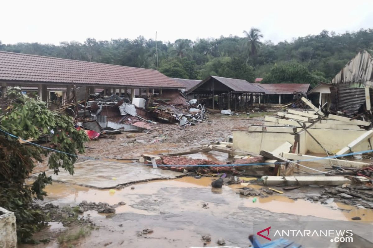 HST flood: Five bodies found, many houses damaged in Hantakan