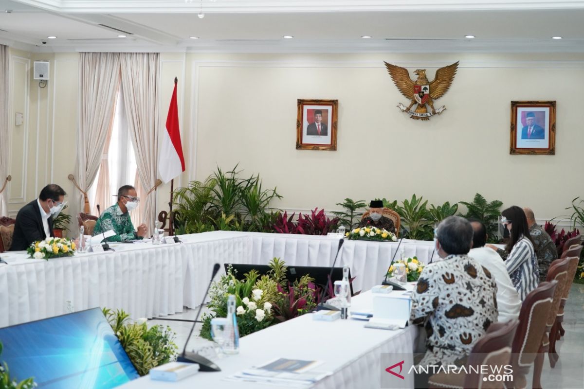 Sebelum pimpin rapat, Wapres doakan korban gempa Sulbar