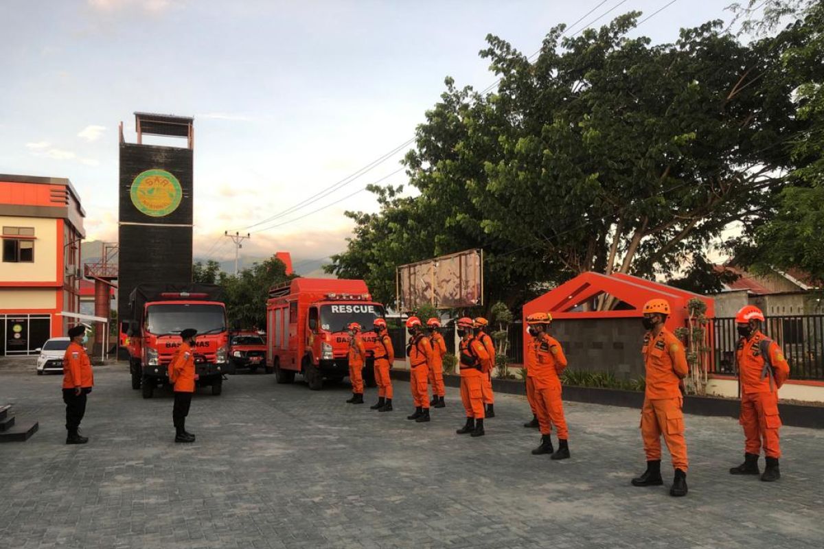 Basarnas Palu berangkatkan personel bantu korbabn gempa Sulbar