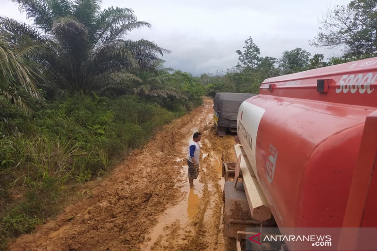 Pertamina menyuplai LPG ke lokasi bencana banjir dari SPBE Kaltim