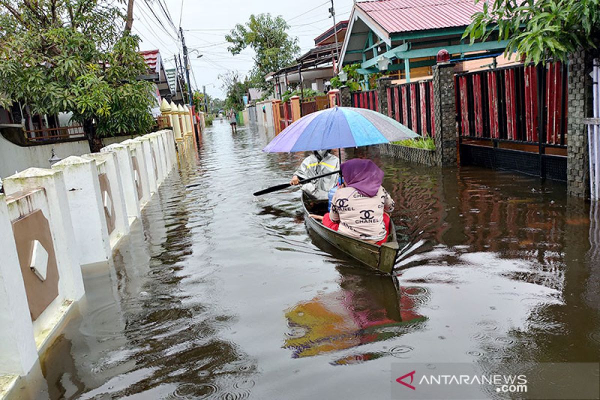 Warga Banjarmasin waspada banjir di malam hari