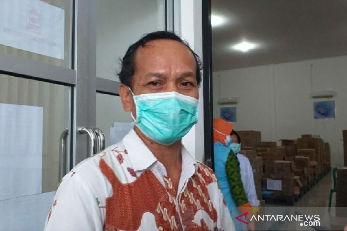 Bupati Belitung tidak ikut disuntik vaksin COVID-19 karena faktor usia