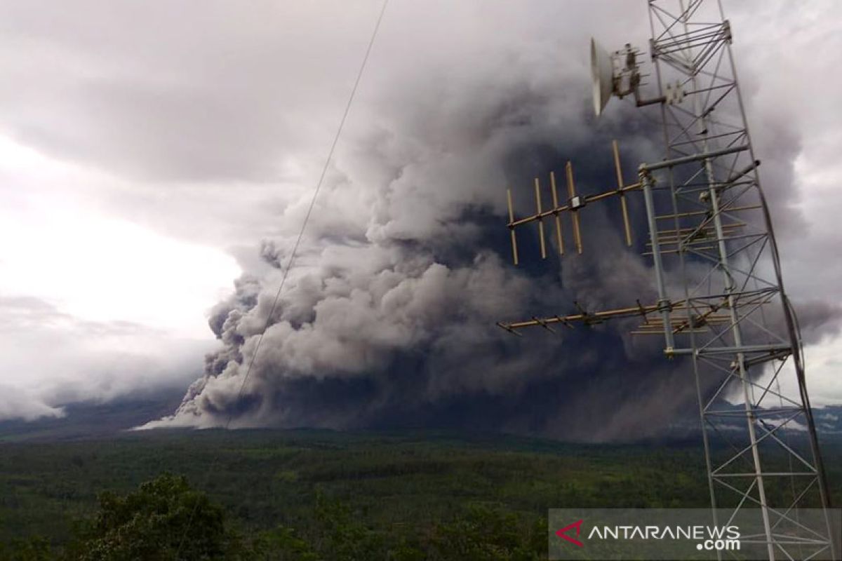 PVMBG: Status Semeru masih waspada