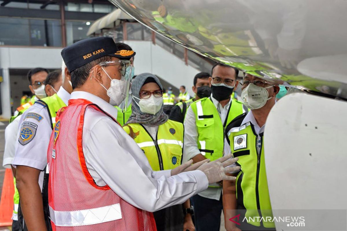 Menhub tinjau pemeriksaan kelaikan pesawat di Soekarno-Hatta