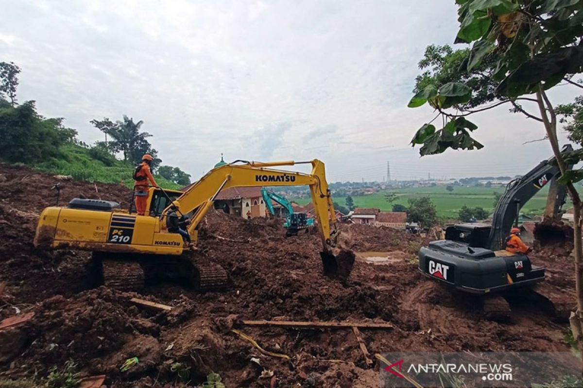 11 korban bencana tanah longsor Sumedang masih dalam pencarian