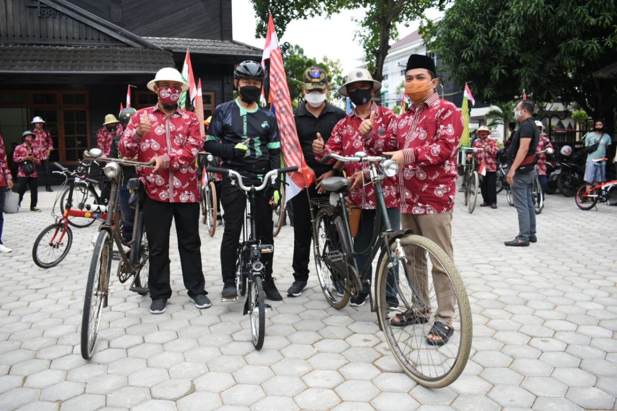 Wako Pontianak dan kenangan sepeda onthel