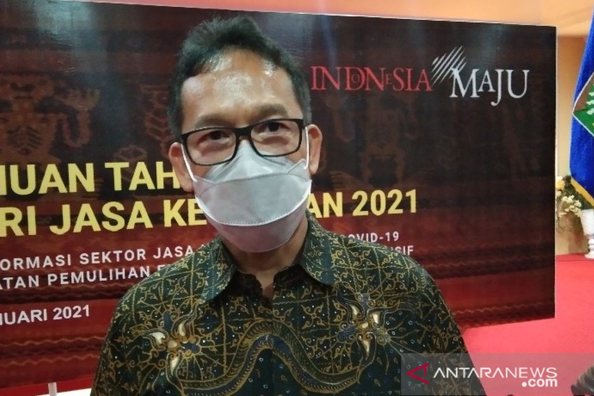 OJK Sultra sebut penggabungan 12 BPR menjadi dua rampung 2021