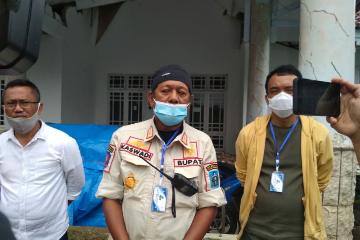 Bupati Soppeng bantu kebutuhan air bersih korban gempa Mamuju