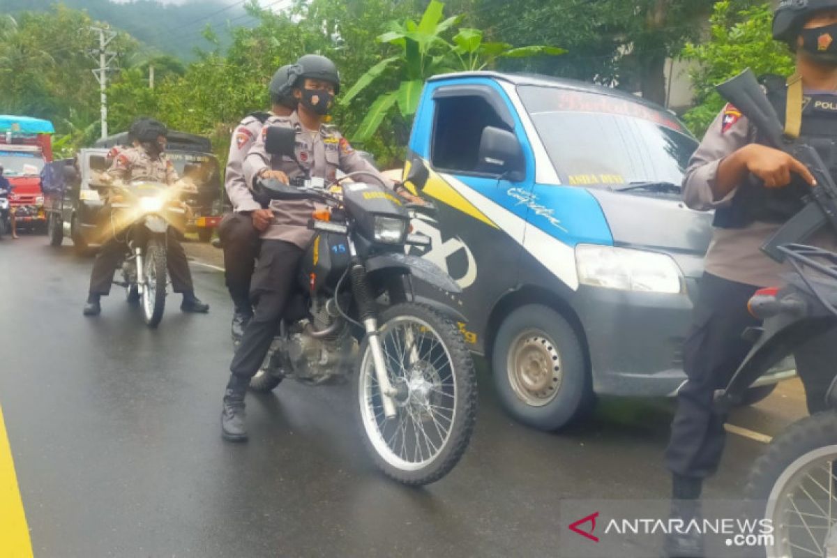 Brimob kawal bantuan masyarakat Sulteng untuk korban bencana Sulbar