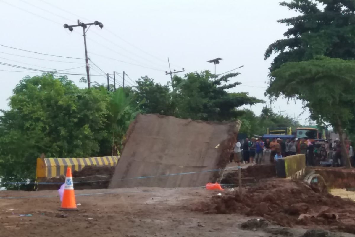 Jalan nasional Transkalimantan kembali putus di Mataraman Banjar