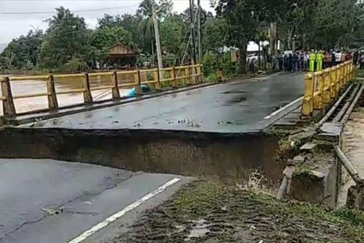 DPRD minta Balai Jalan dan Jembatan segera bertindak