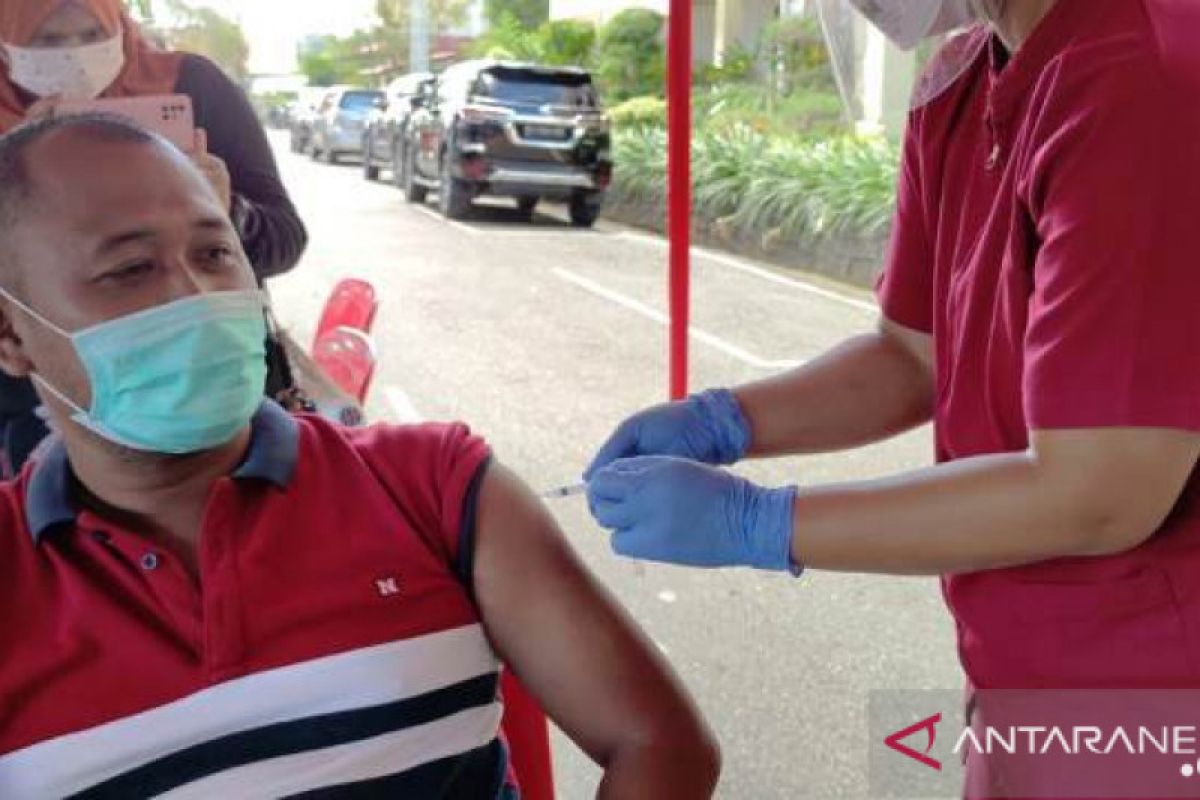 Mencegah virus corona di Papua dengan vaksin