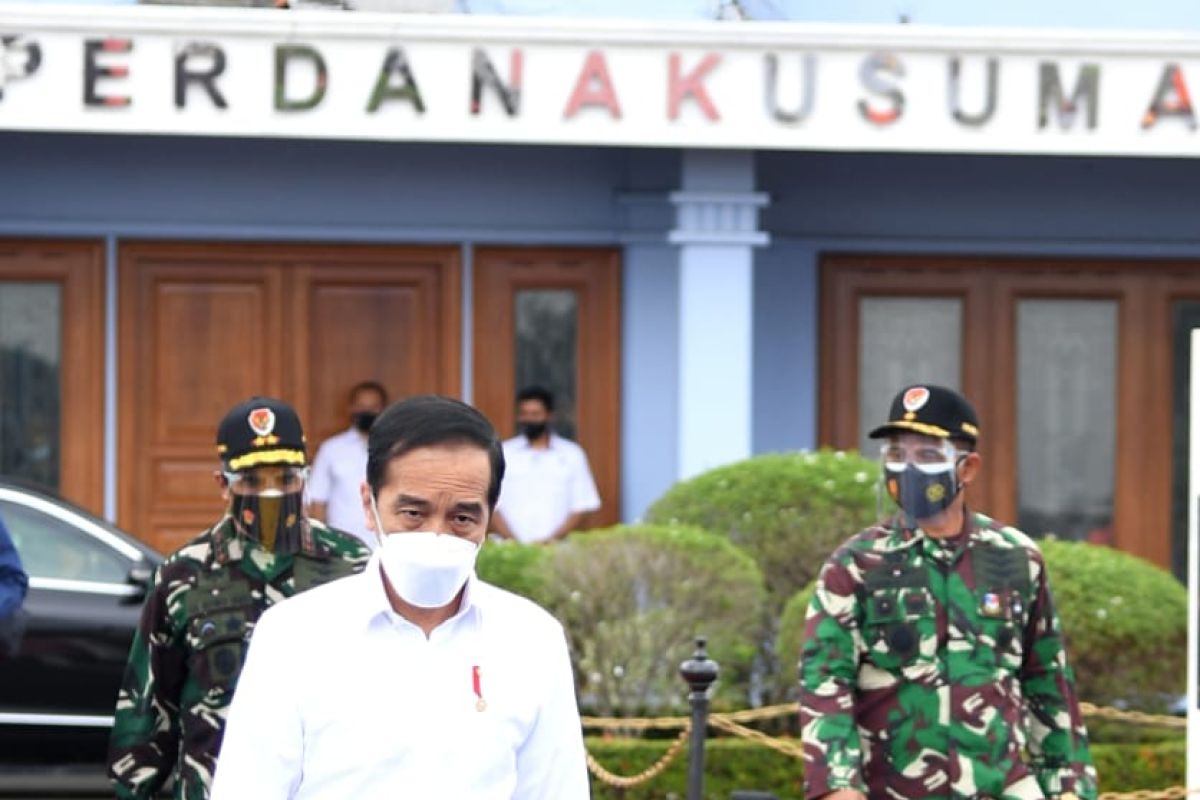 Presiden Jokowi terbang ke Kalsel pastikan penanganan bencana berjalan baik