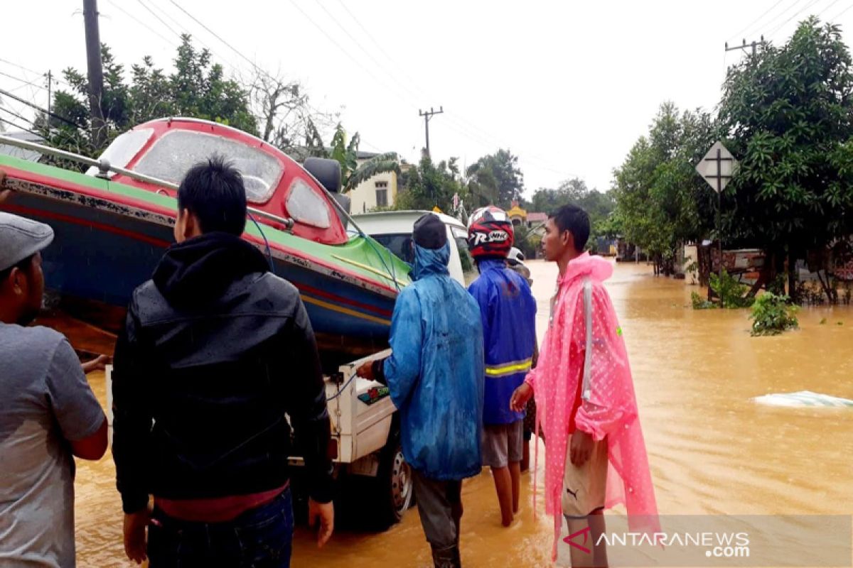 Hadapi Banjir, Jaringan Telkomsel Terus Layani Masyarakat Kalimantan Selatan