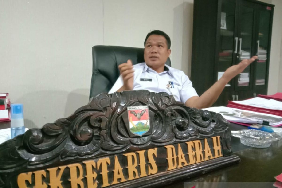 Sekda Minahasa Tenggara meminta warga waspada bencana alam