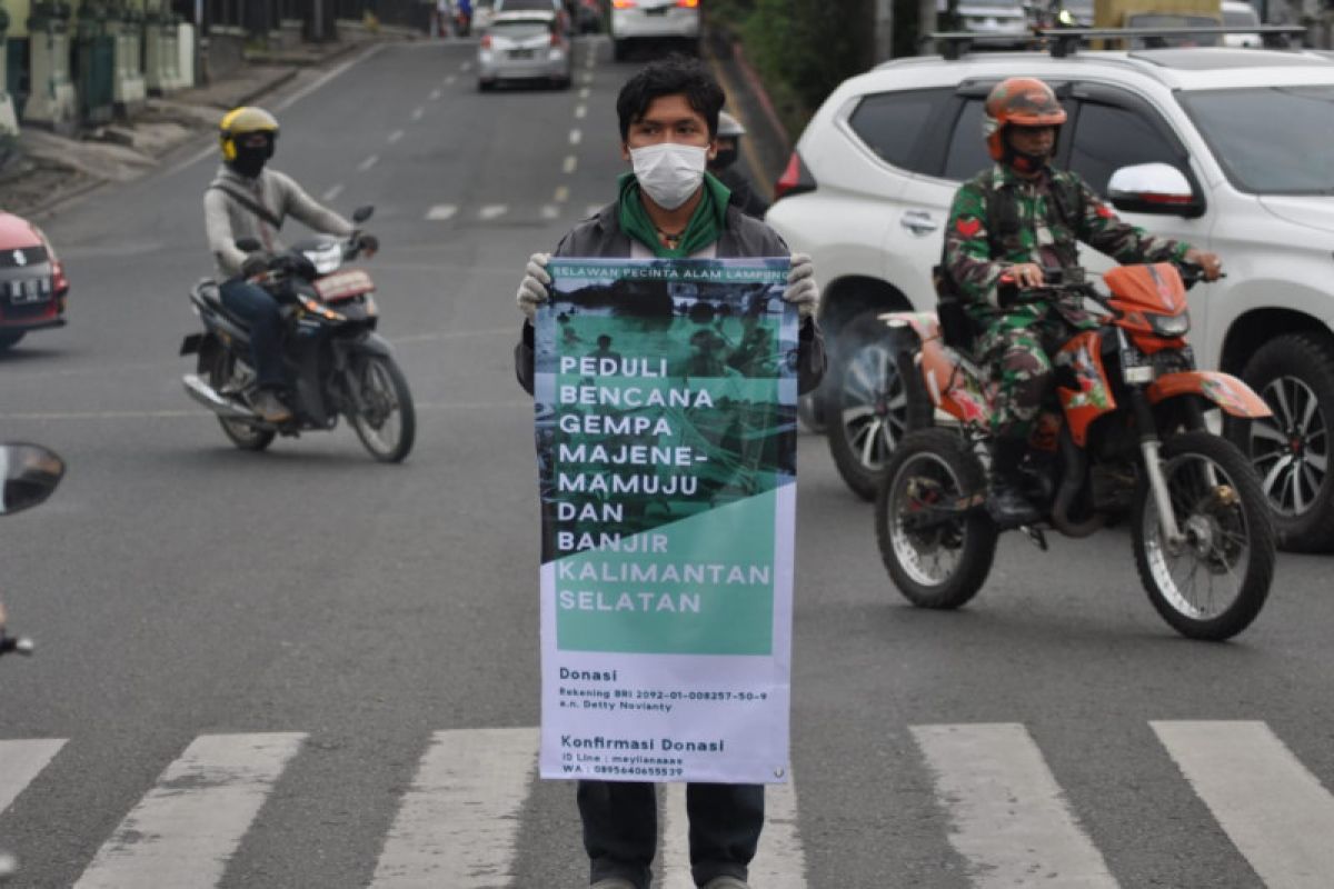 Relawan pencinta alam Lampung galang dana peduli bencana Sulawesi-Kalimantan
