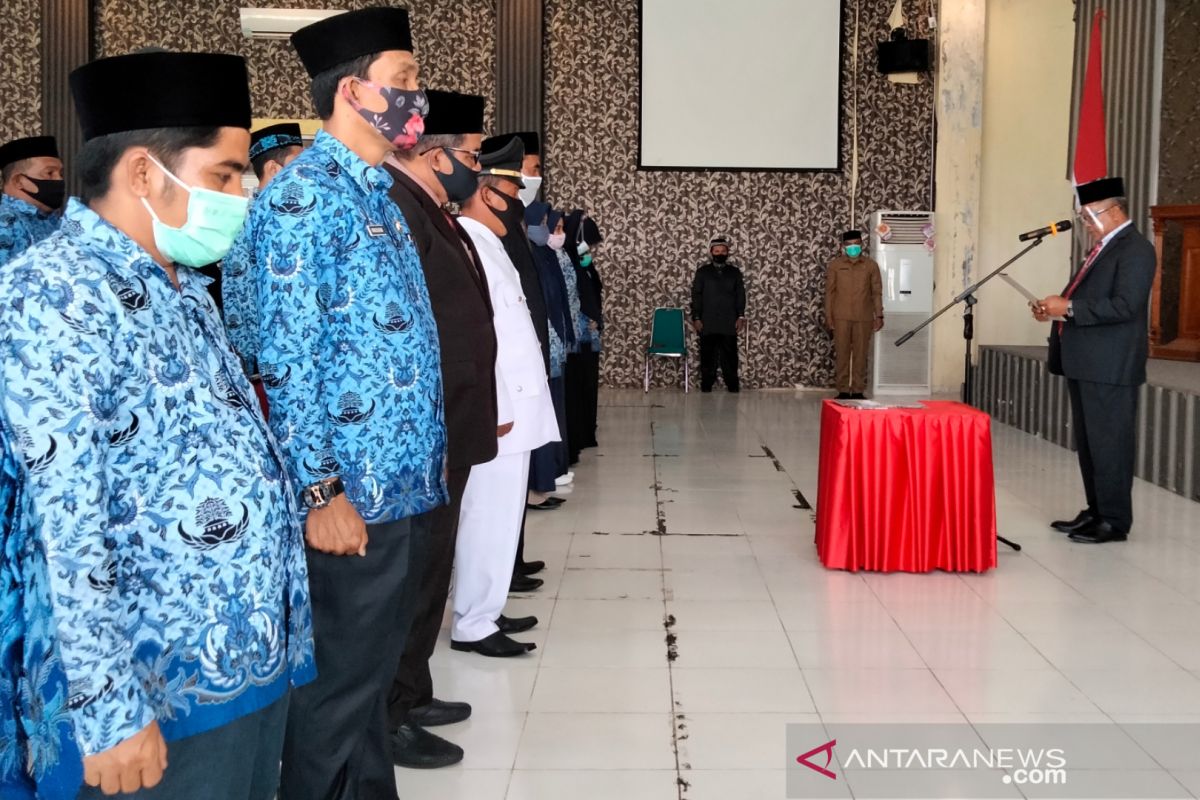 Bupati Aceh Barat kukuhkan 150 pejabat baru