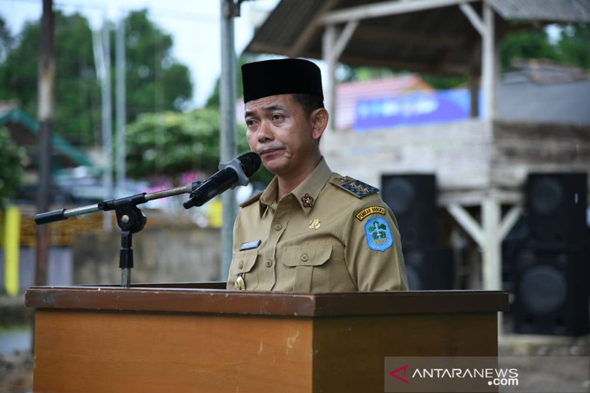 Bupati Bangka meminta masyarakat perhatikan kebersihan lingkungan