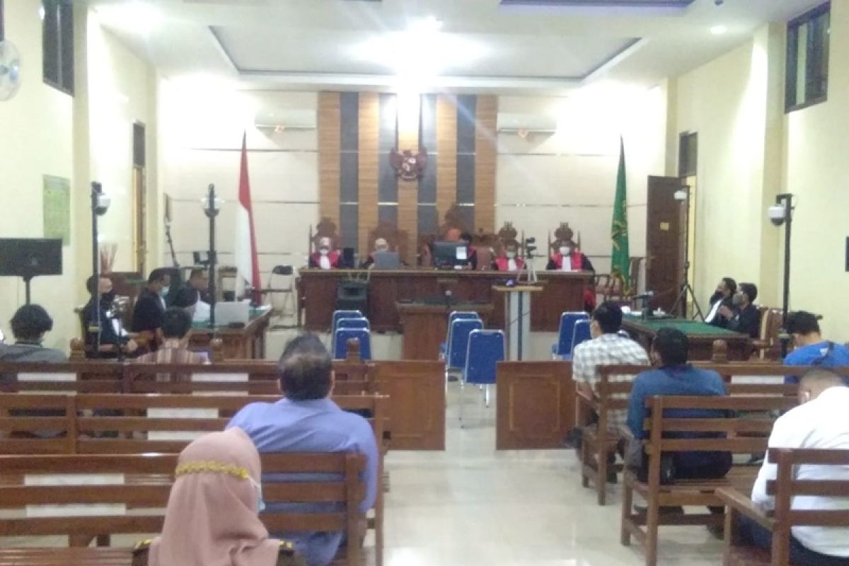 Mantan Bupati Lampung Tengah kembali jalani sidang