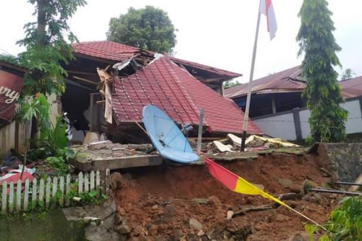 Korban gempa Sulbar bertambah jadi 81 orang