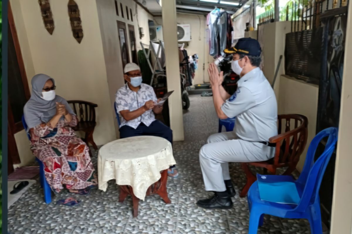 Ahli waris dari Yunni Dwi Saputri korban Sriwijaya Air terima santunan dari JR Banten