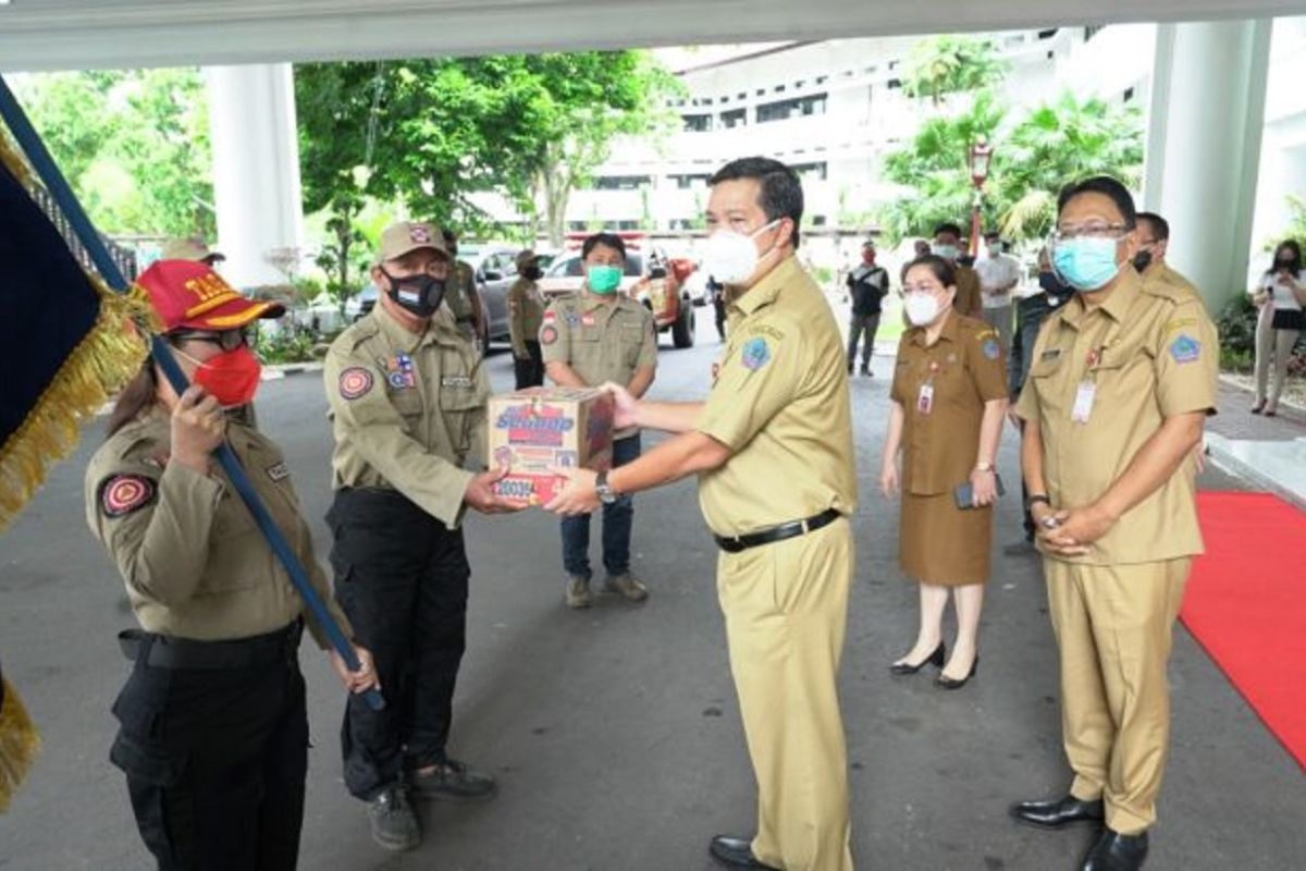 Pemprov Sulut distribusikan bantuan untuk korban gempa Sulawesi Barat