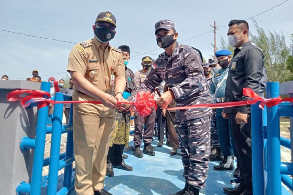 Peresmian Posmat TNI AL Bantan, Cegah kegiatan ilegal dan konflik nelayan