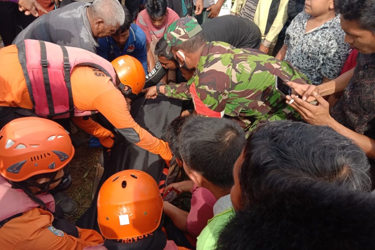 Korban diterkam buaya di sungai Pasaman Barat ditemukan meninggal dunia