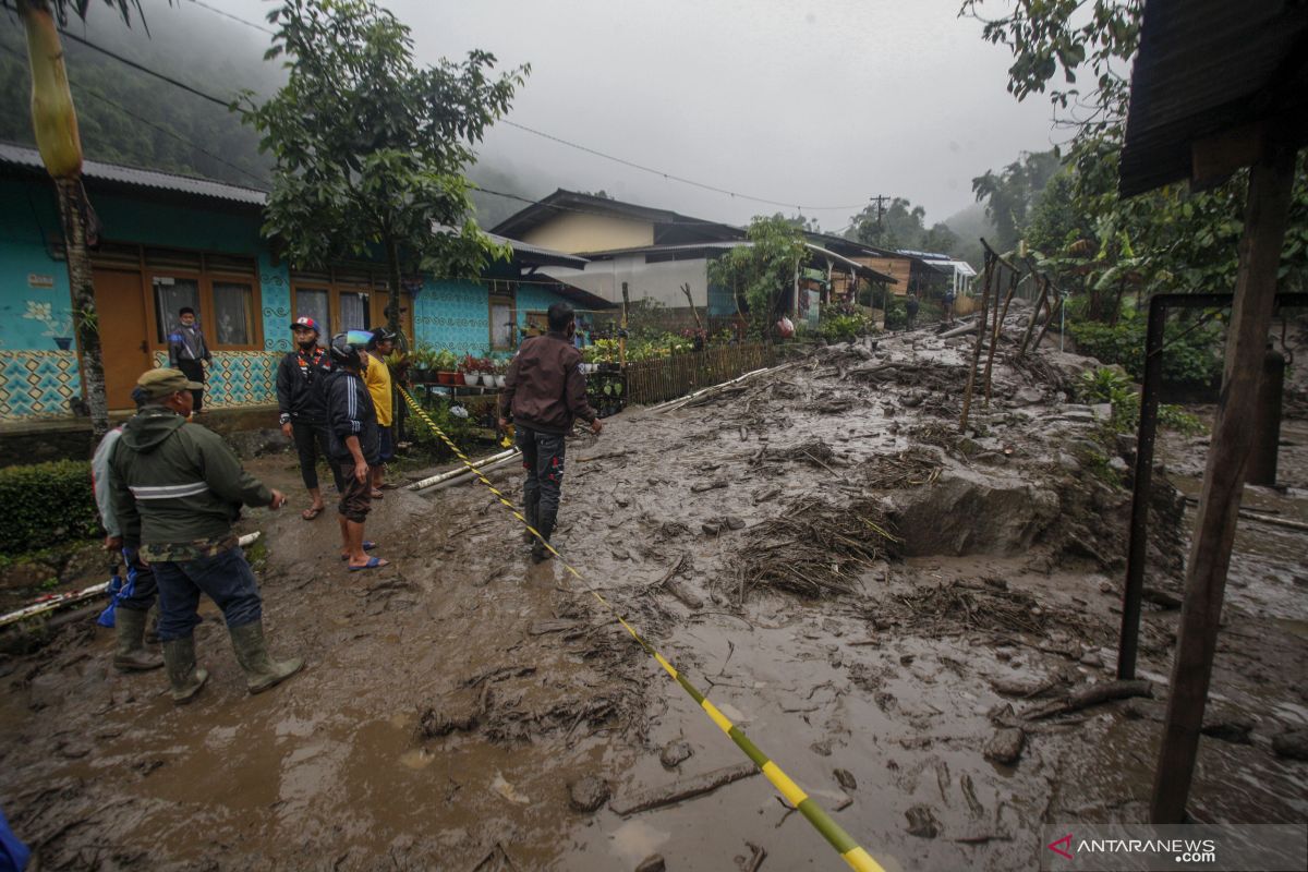 Banjir bandang di kawasan Puncak Bogor kemungkinan bisa terulang kembali