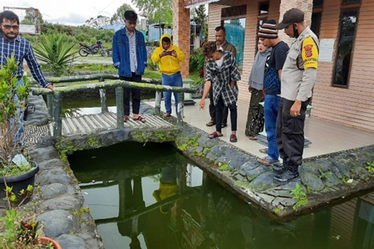 Kolam ikan depan rumah makan korban, anak dua tahun di Bener Meriah tewas tenggelam