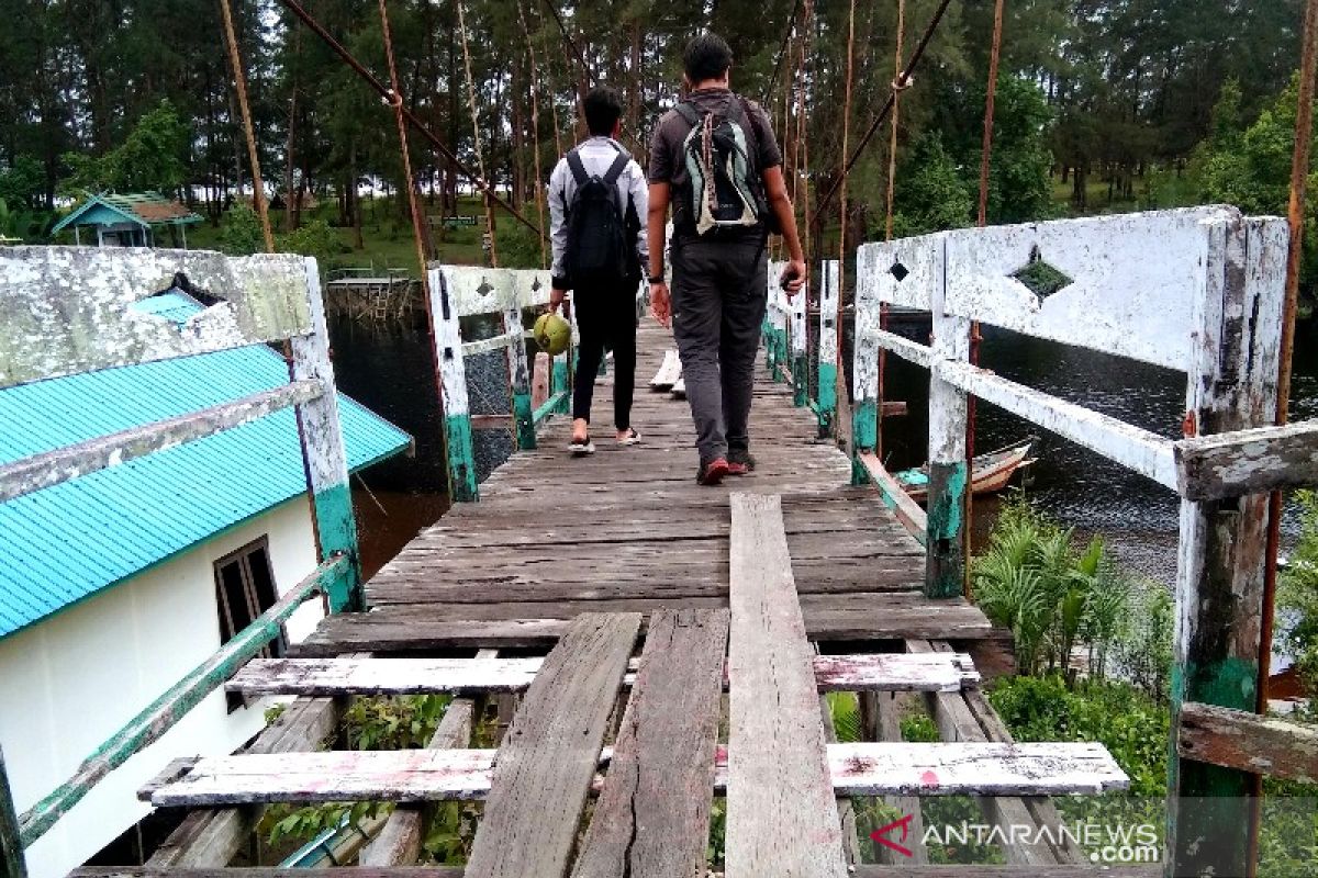 Ketua DPRD Seruyan minta jembatan gantung Sungai Bakau diperhatikan
