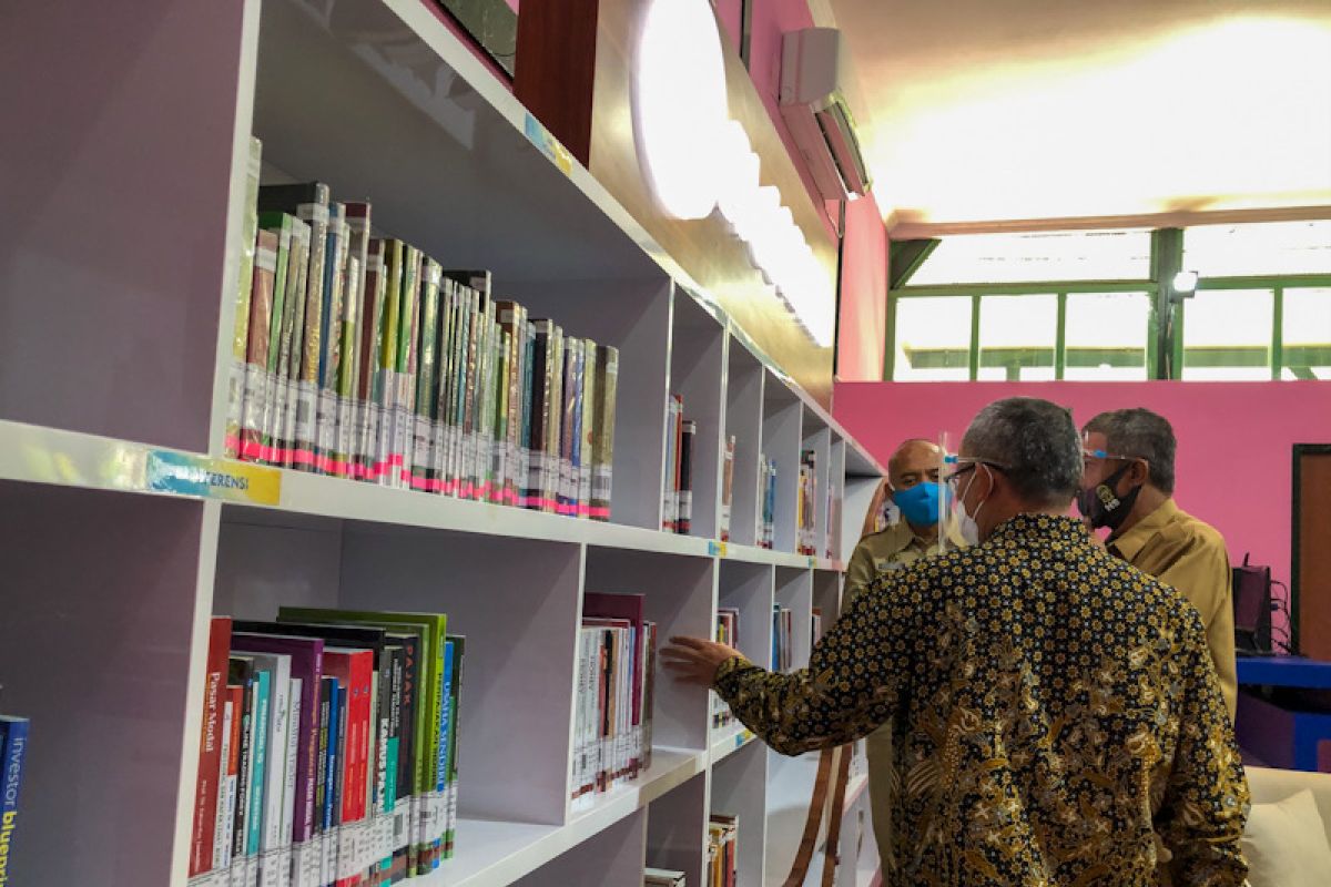 Perpustakaan Yogyakarta melakukan penyesuaian jam layanan selama PPKM