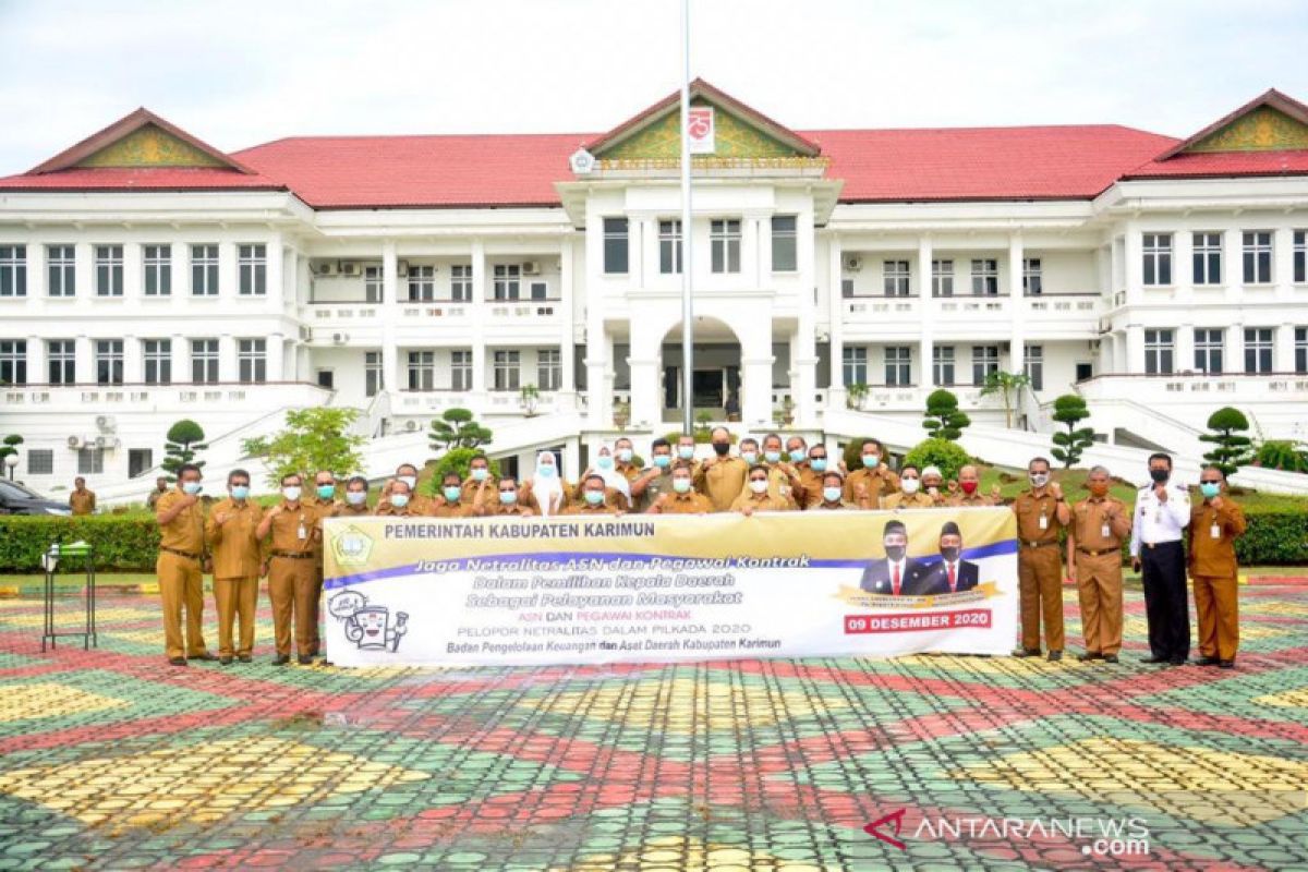 LSM duga mutasi sejumlah honorer Karimun tidak efektif