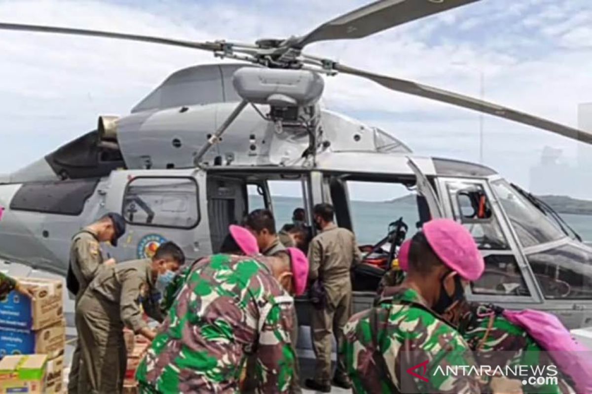 Dua helikopter bantu distribusi bantuan di lokasi terisolir Sulbar