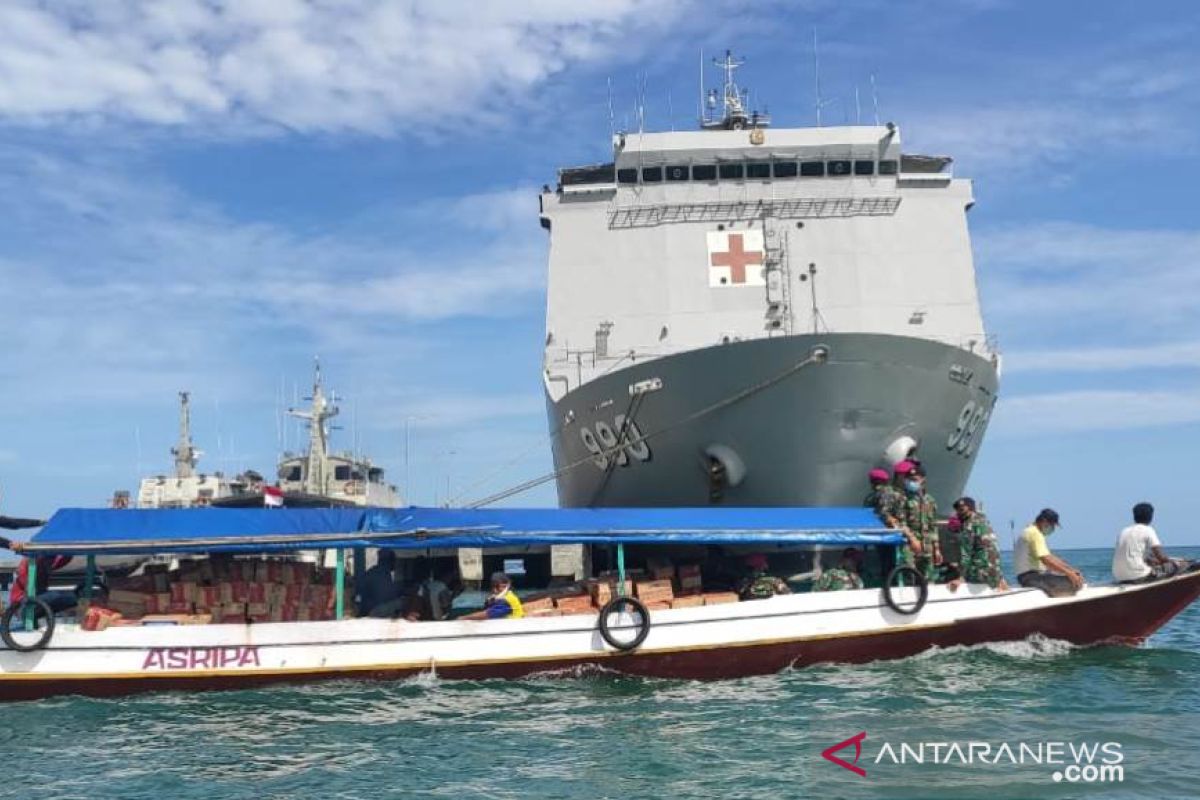 Prajurit TNI AL disebar ke pulau dan pegunungan antar bantuan gempa Sulbar