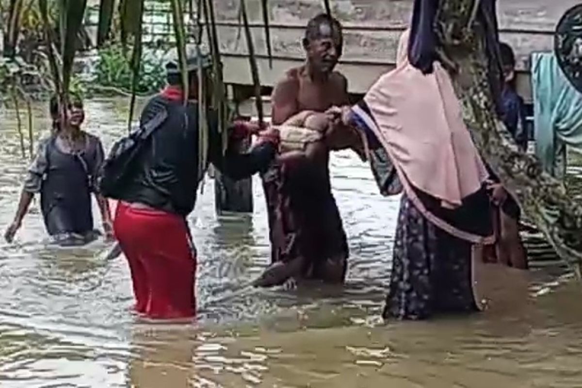 Bocah tiga tahun hanyut diseret arus sungai di Aceh Timur