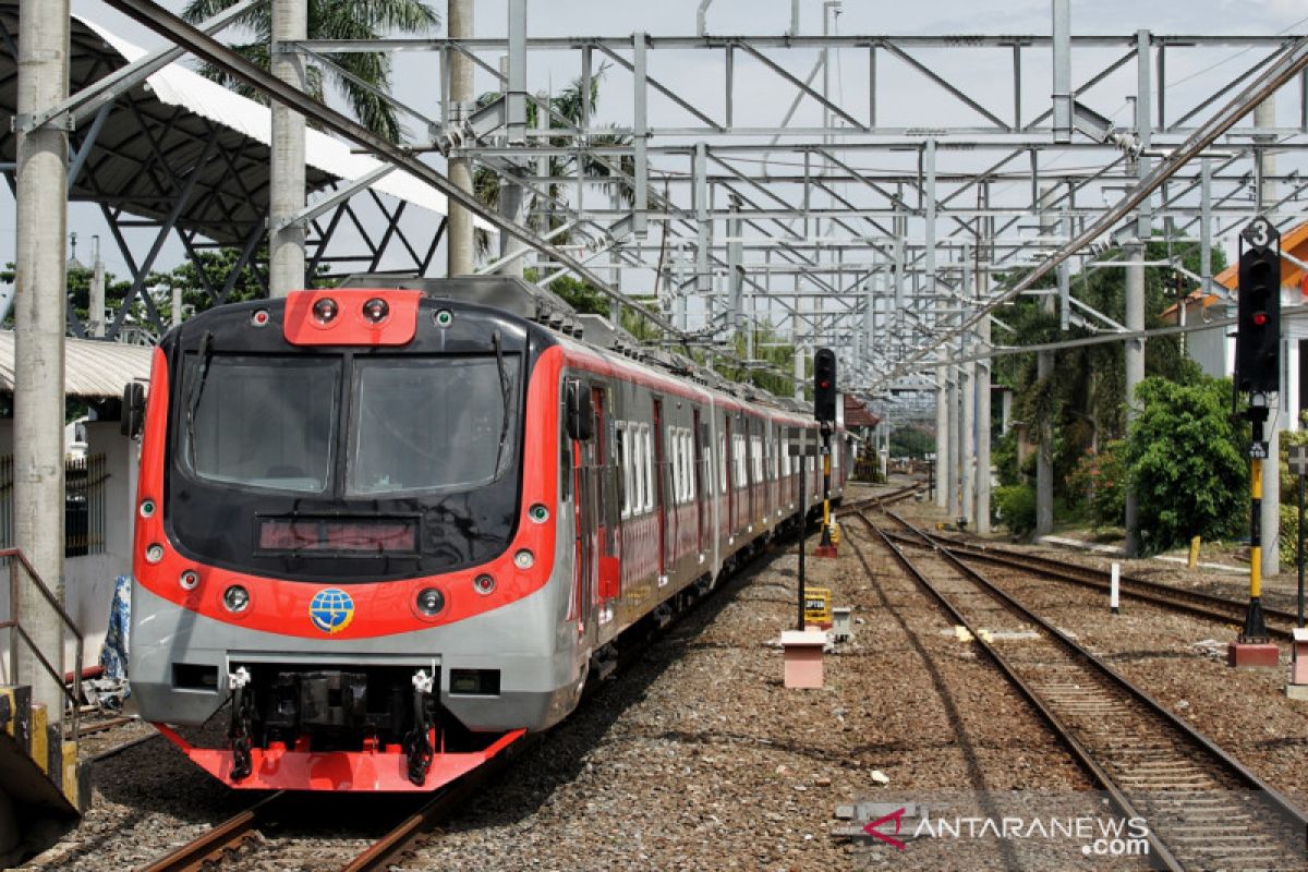 KRL Yogyakarta-Solo mulai uji coba dengan penumpang terbatas