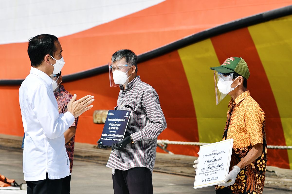 Pencarian hari ke-12, Tim SAR temukan satu kantong serpihan Sriwijaya Air SJ-182