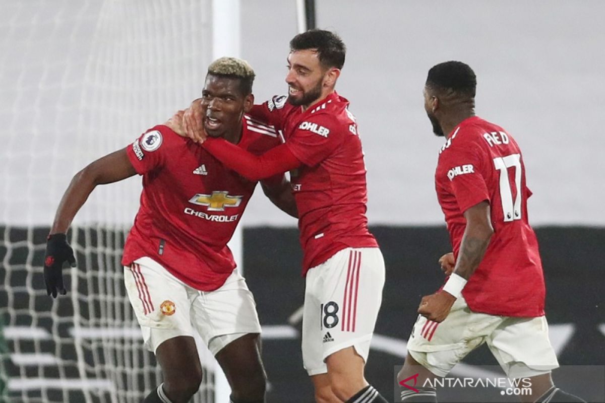 Pogba kembali mengantarkan MU ke puncak klasemen