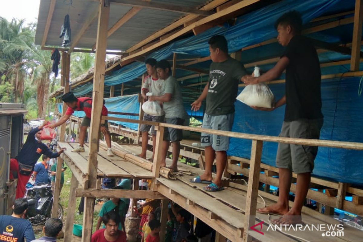 NasDem Sulteng telah serahkan puluhan ton logistik korban gempa Sulbar